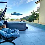 Apartment Tomic 3 Makarska